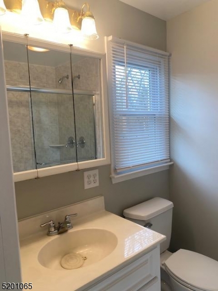 694 Foothill Road Bridgewater, NJ 08807 - Photo 21 of 31