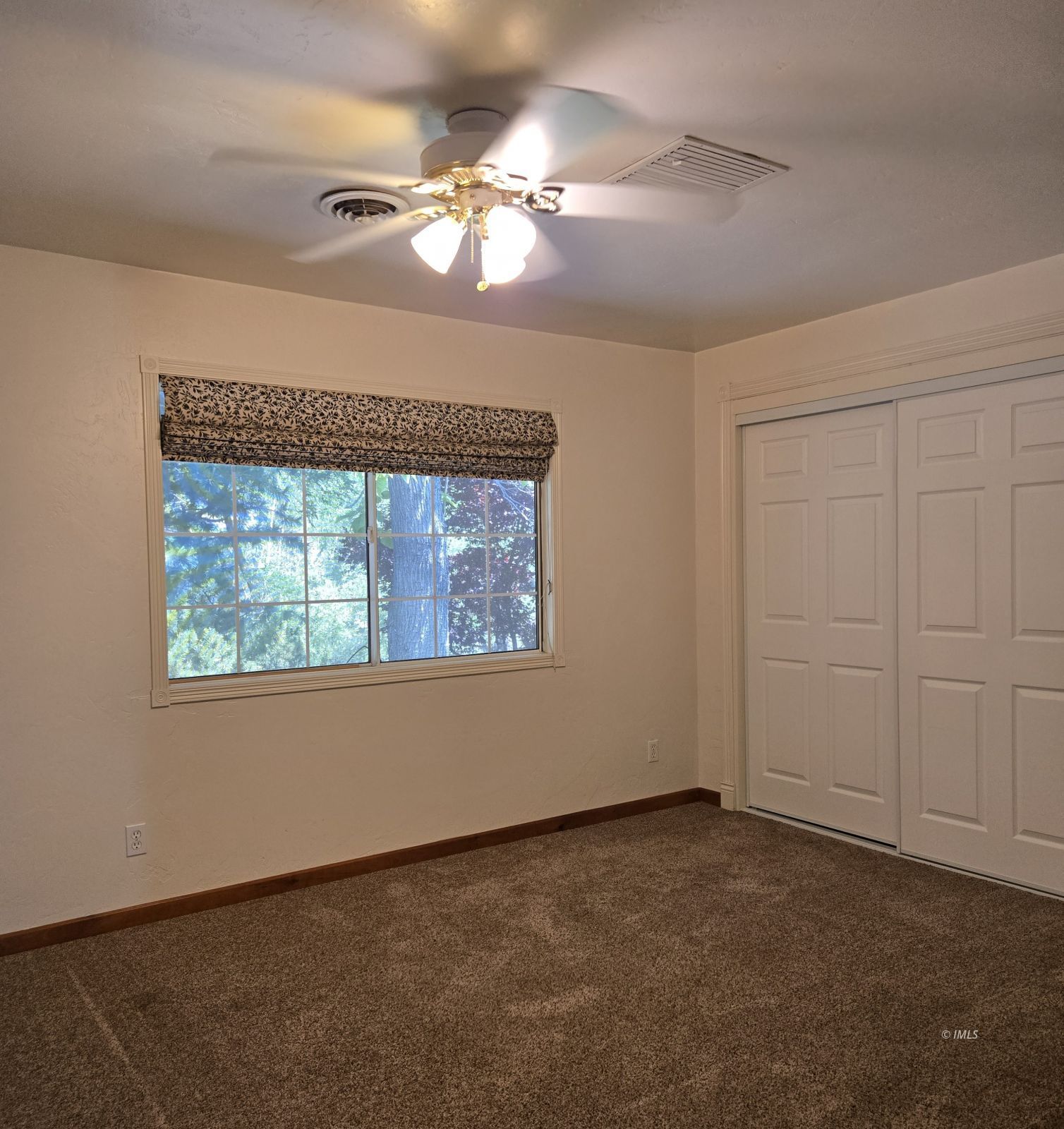 1443 Shelly Creek Road Bishop, CA 93514 - Photo 11 of 19 Room