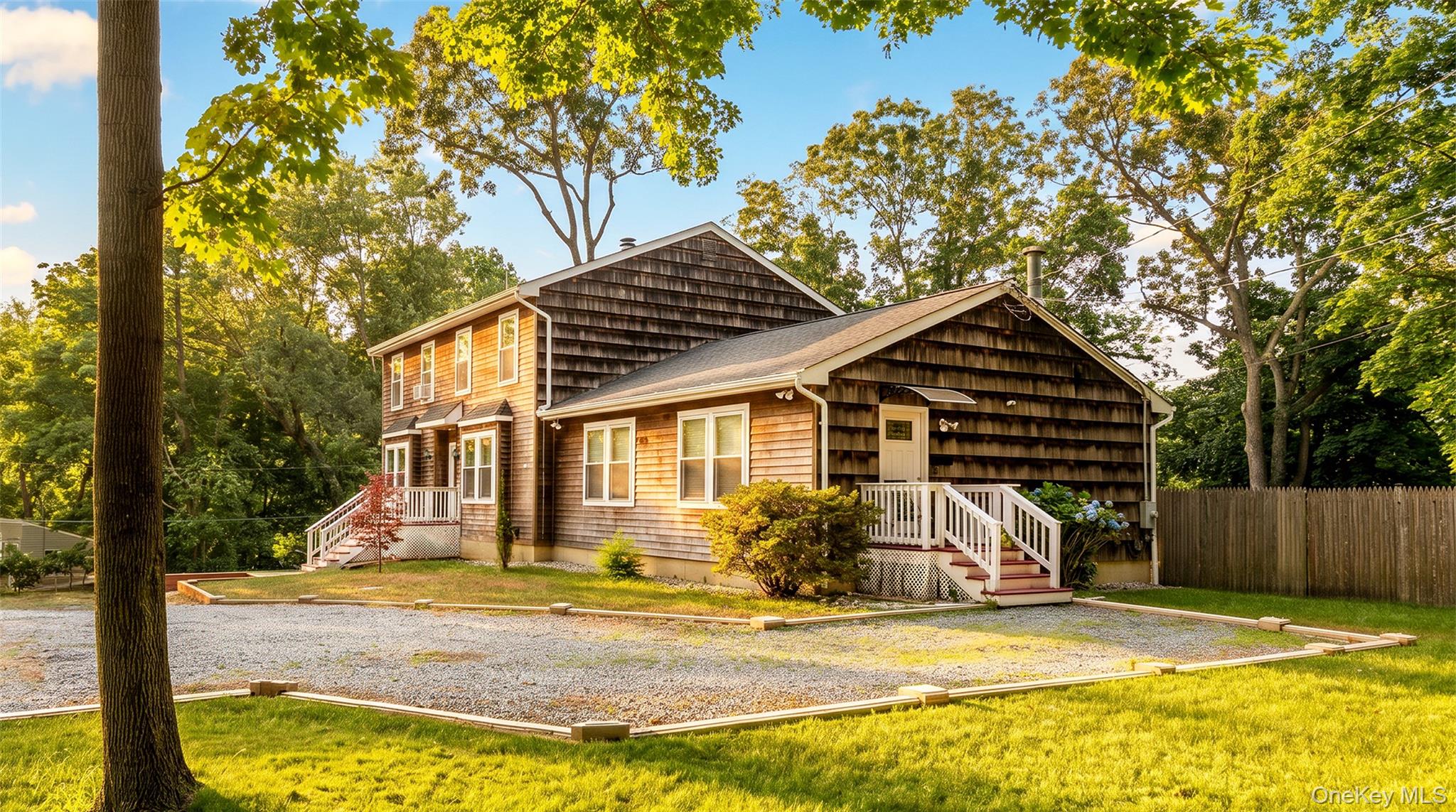 370 South Country Road Brookhaven, NY 11719 - Photo 34 of 35