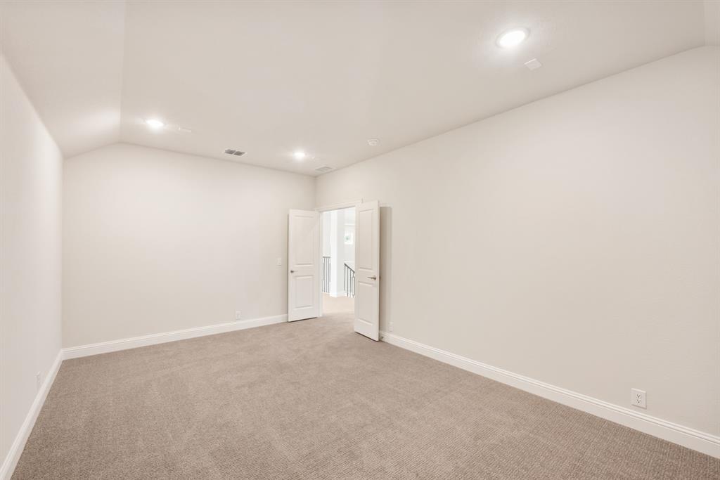 2301 Christopher Road Mansfield, TX 76063 - Photo 31 of 39