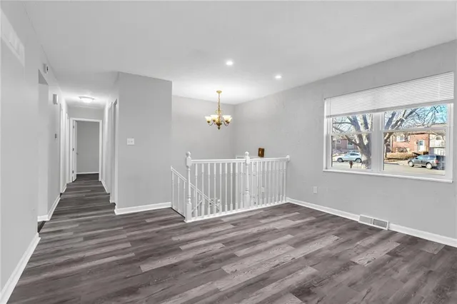 $255,000 | 2500 Northwest Salem Court, Blue Springs, MO 64015