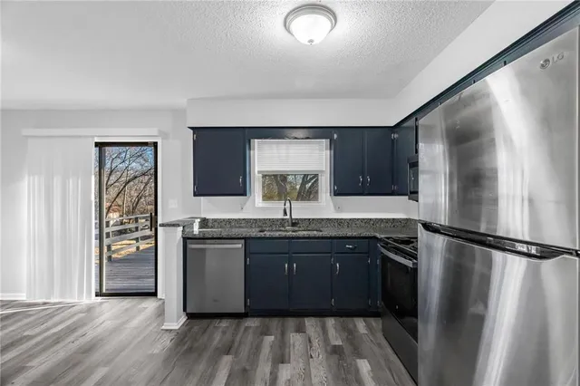 $255,000 | 2500 Northwest Salem Court, Blue Springs, MO 64015