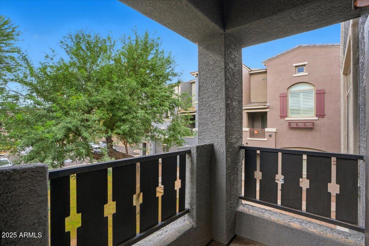 2401 East Rio Salado Parkway, Unit 1045 Tempe, AZ 85288 - Photo 37 of 41 a view of a house with a window