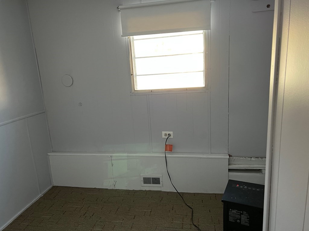 40 Acadia Road Gardner, MA 01440 - Photo 8 of 11 a bathroom with a sink and bathtub