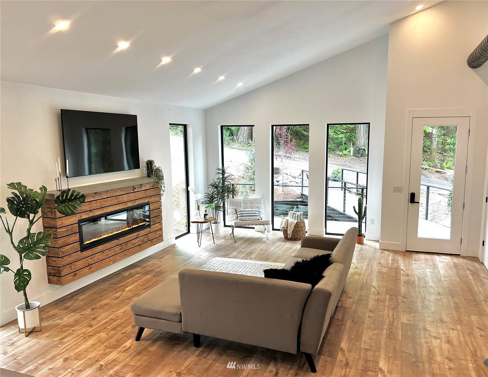 3 Green Hill Road Bellingham, WA 98229 - Photo 5 of 31 Gallery Image 5