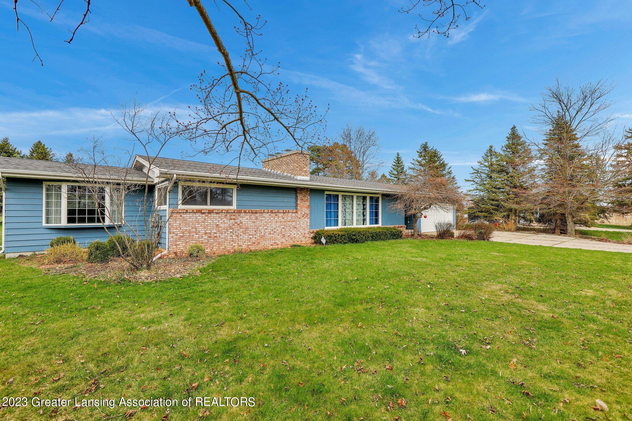 1258 West Pratt Road Dewitt, MI 48820 - Photo 4 of 42 32-web-or-mls-Open Ended Media-32