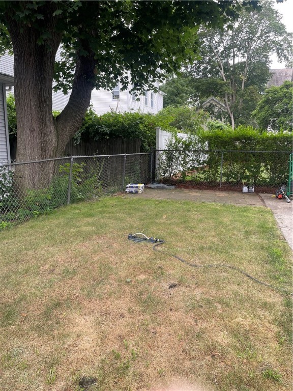 16 Barton Street Woonsocket, RI 02895 - Photo 3 of 23 Gallery Image 3