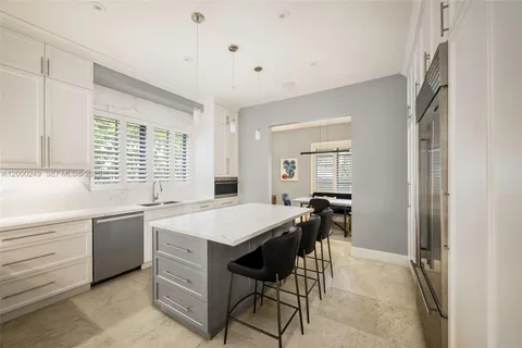 $7,750,000 | 475 Amalfi Avenue, Coral Gables, FL 33146