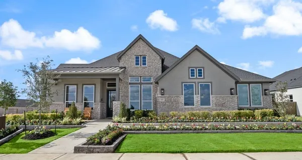 $484,415 | 124 Black Hickory Drive, Waller, TX 77484