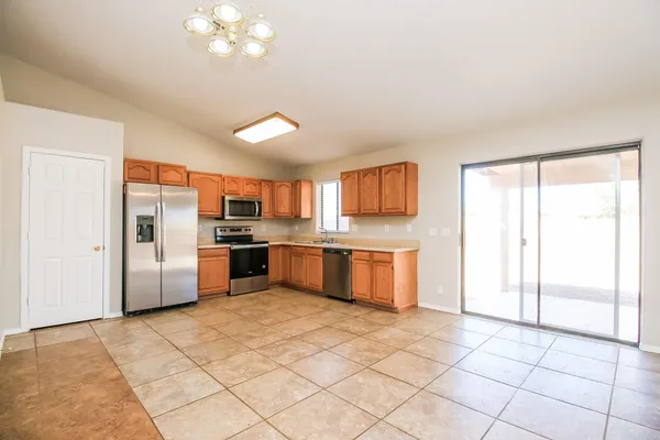 $1,855 | 1860 South Moreno Drive, Apache Junction, AZ 85120