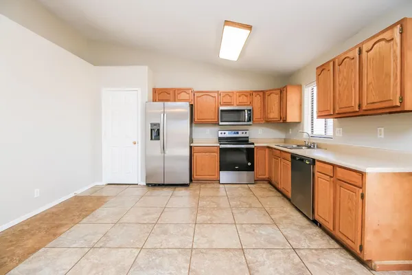 $1,855 | 1860 South Moreno Drive, Apache Junction, AZ 85120