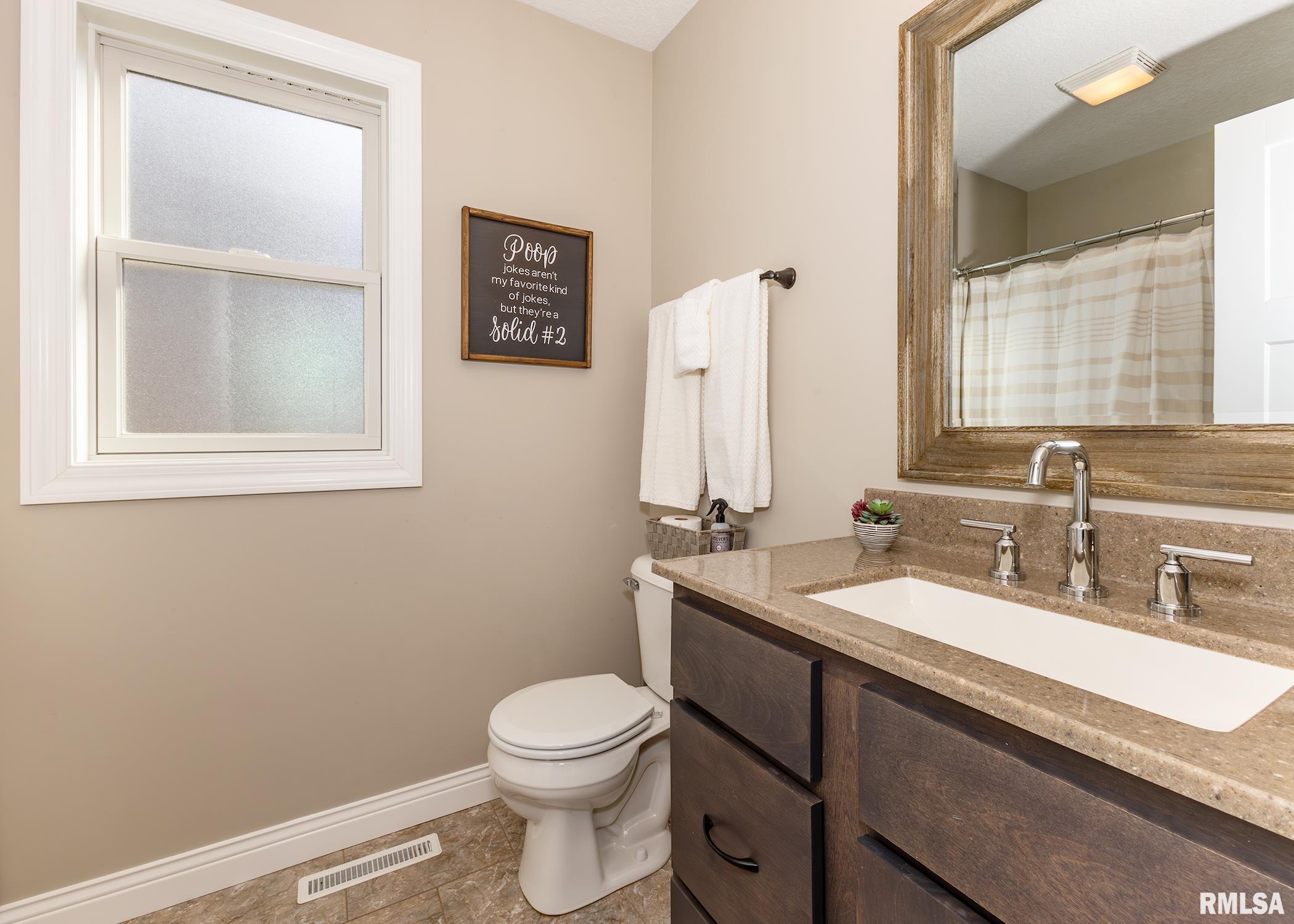 605 Rock Point Road Colona, IL 61241 - Photo 21 of 30 Gallery Image 21