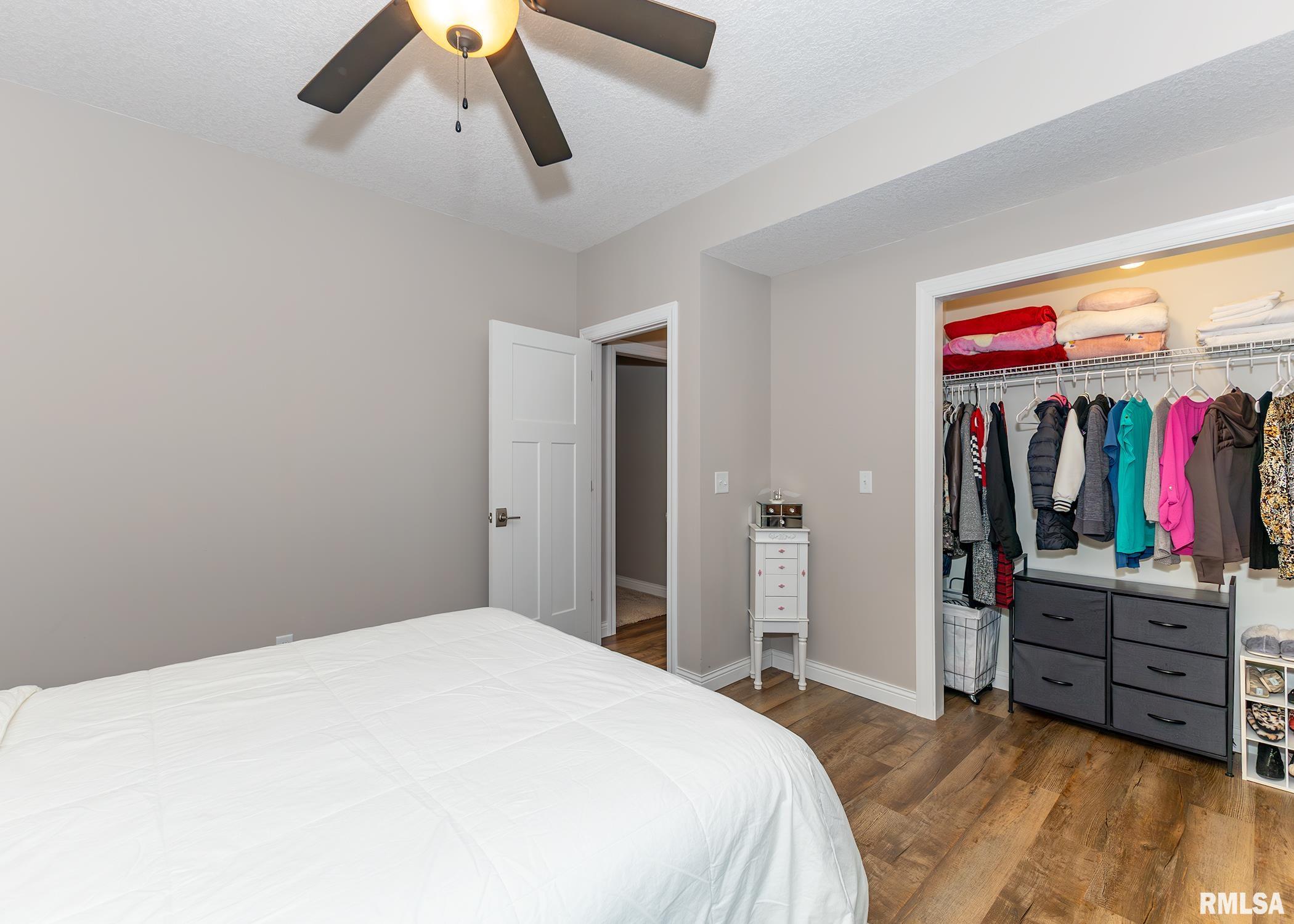 605 Rock Point Road Colona, IL 61241 - Photo 29 of 30 Gallery Image 29