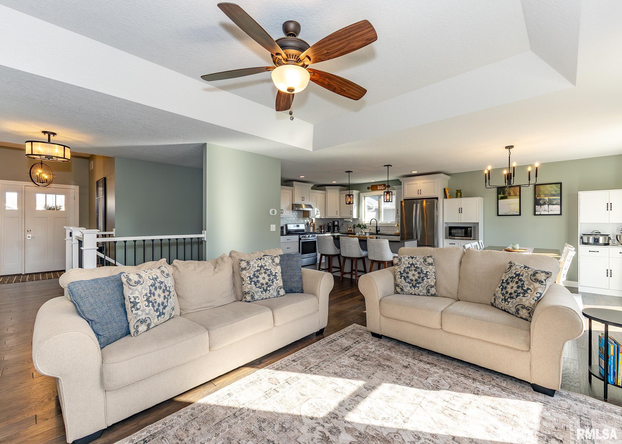 605 Rock Point Road Colona, IL 61241 - Photo 10 of 30 Gallery Image 10