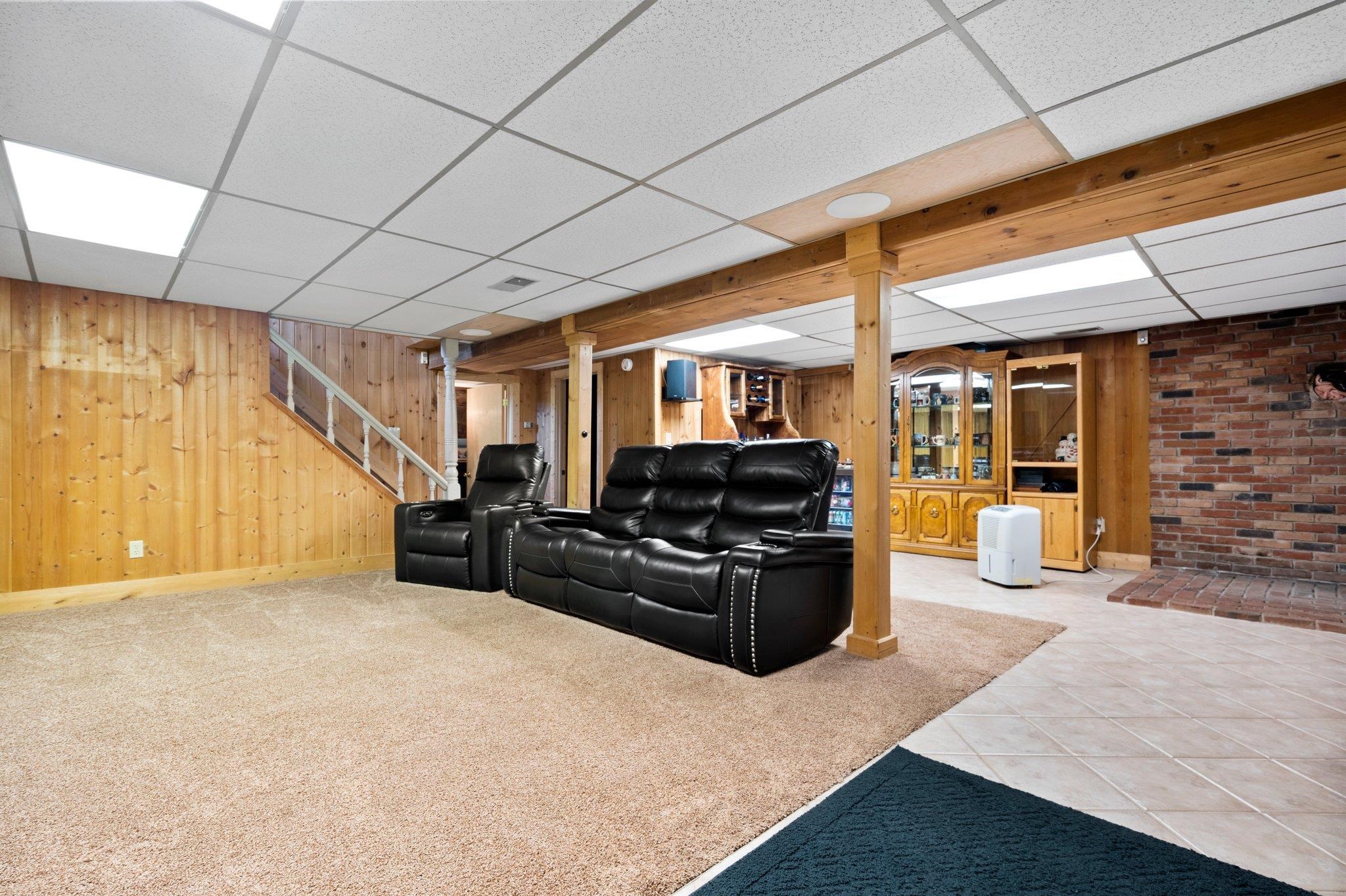 5240 Cedar Valley Road Traverse City, MI 49684 - Photo 27 of 54 1911858-26.JPG