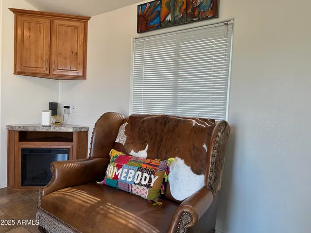 $169,900 | 21245 Westward View Road, Unit 248, Congress, AZ 85332