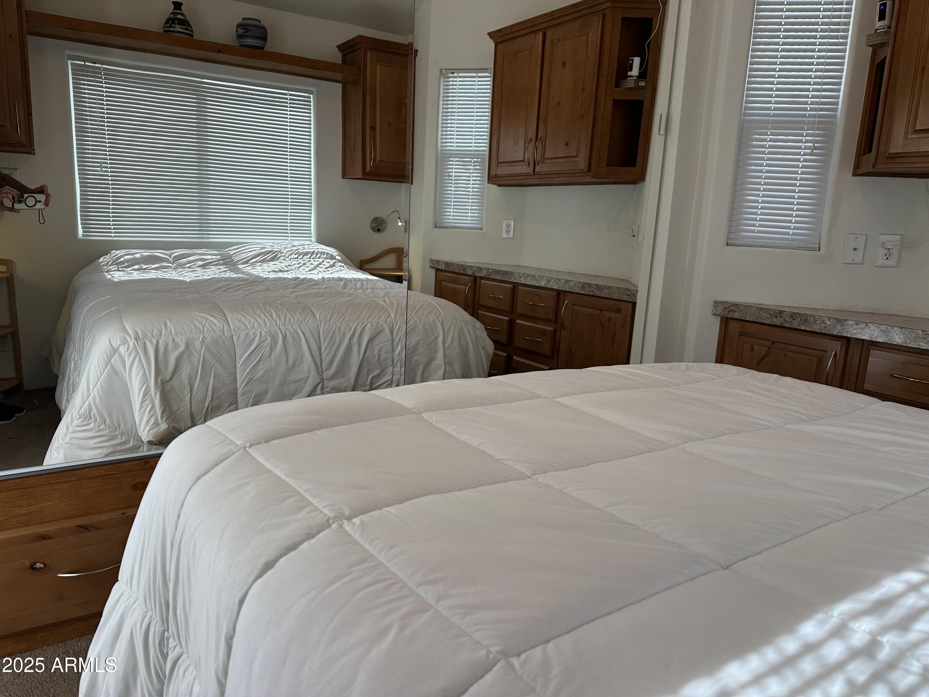 21245 Westward View Road, Unit 248 Congress, AZ 85332 - Photo 16 of 29 Primary Bedroom (2)