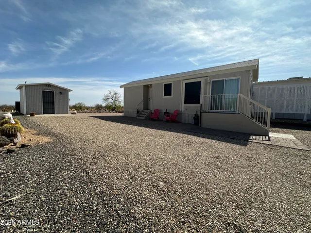 $169,900 | 21245 Westward View Road, Unit 248, Congress, AZ 85332