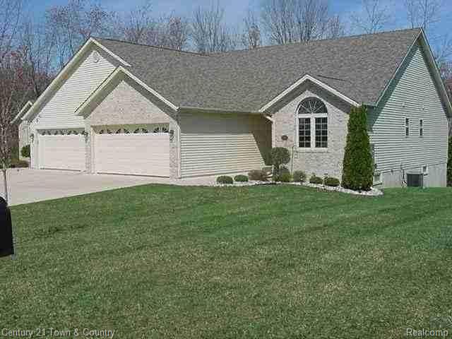 552 Stone Ridge Court Almont, MI 48003 - Photo 5 of 21 front view