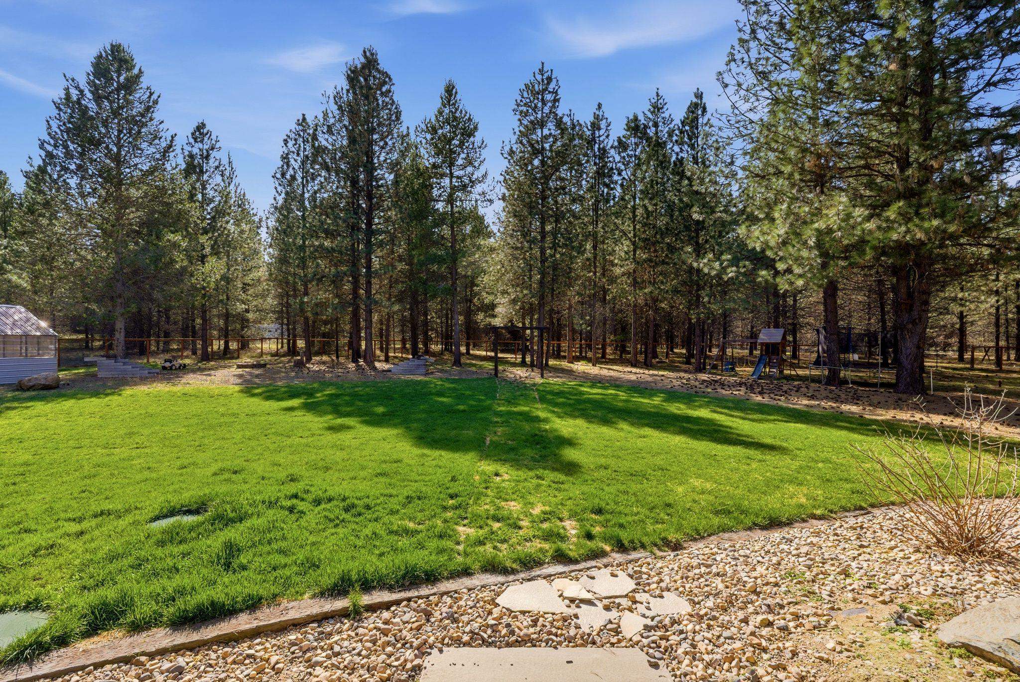 28411 North Short Road Deer Park, WA 99006 - Photo 23 of 33