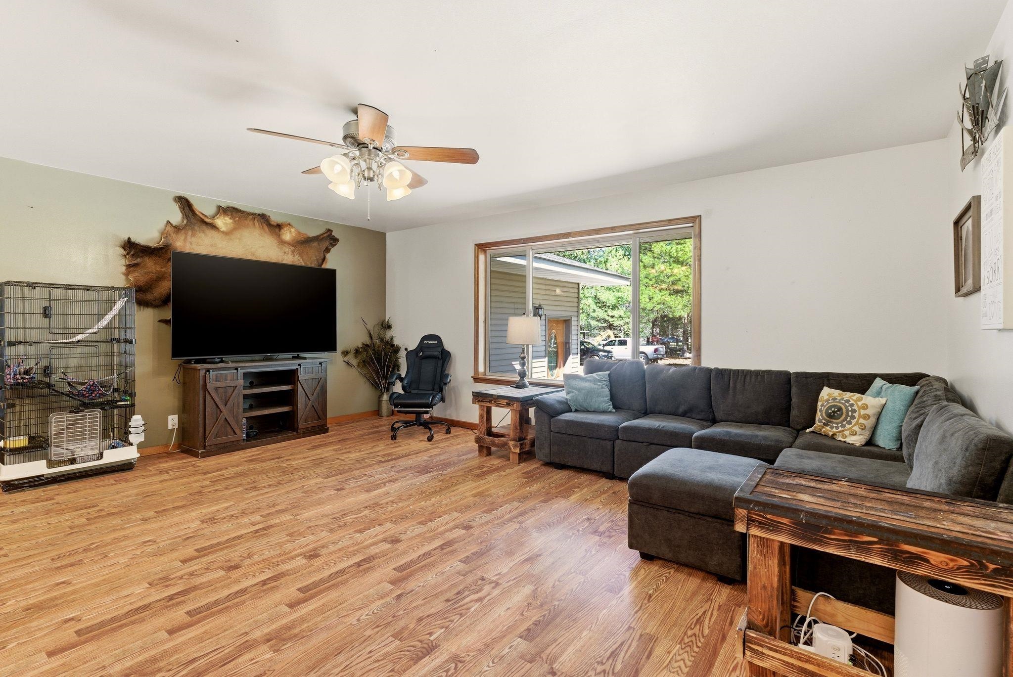 28411 North Short Road Deer Park, WA 99006 - Photo 4 of 33