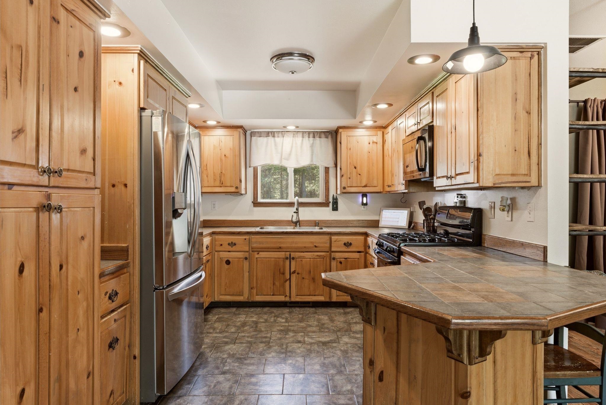 28411 North Short Road Deer Park, WA 99006 - Photo 7 of 33