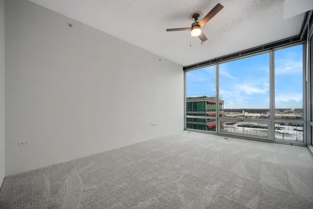 $3,150 | 9655 Woods Drive, Unit 1809, Skokie, IL 60077