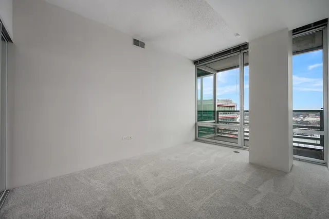 $3,150 | 9655 Woods Drive, Unit 1809, Skokie, IL 60077