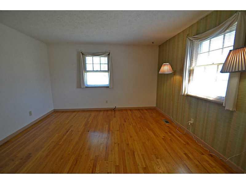 6450 Smith Road Indianapolis, IN 46236 - Photo 13 of 19 Gallery Image 13
