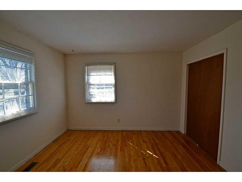 6450 Smith Road Indianapolis, IN 46236 - Photo 17 of 19 Gallery Image 17