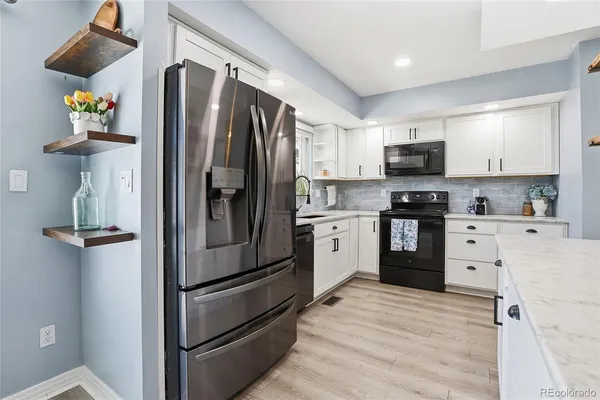$475,000 | 6937 East Briarwood Drive, Centennial, CO 80112