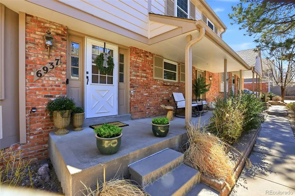 $475,000 | 6937 East Briarwood Drive, Centennial, CO 80112