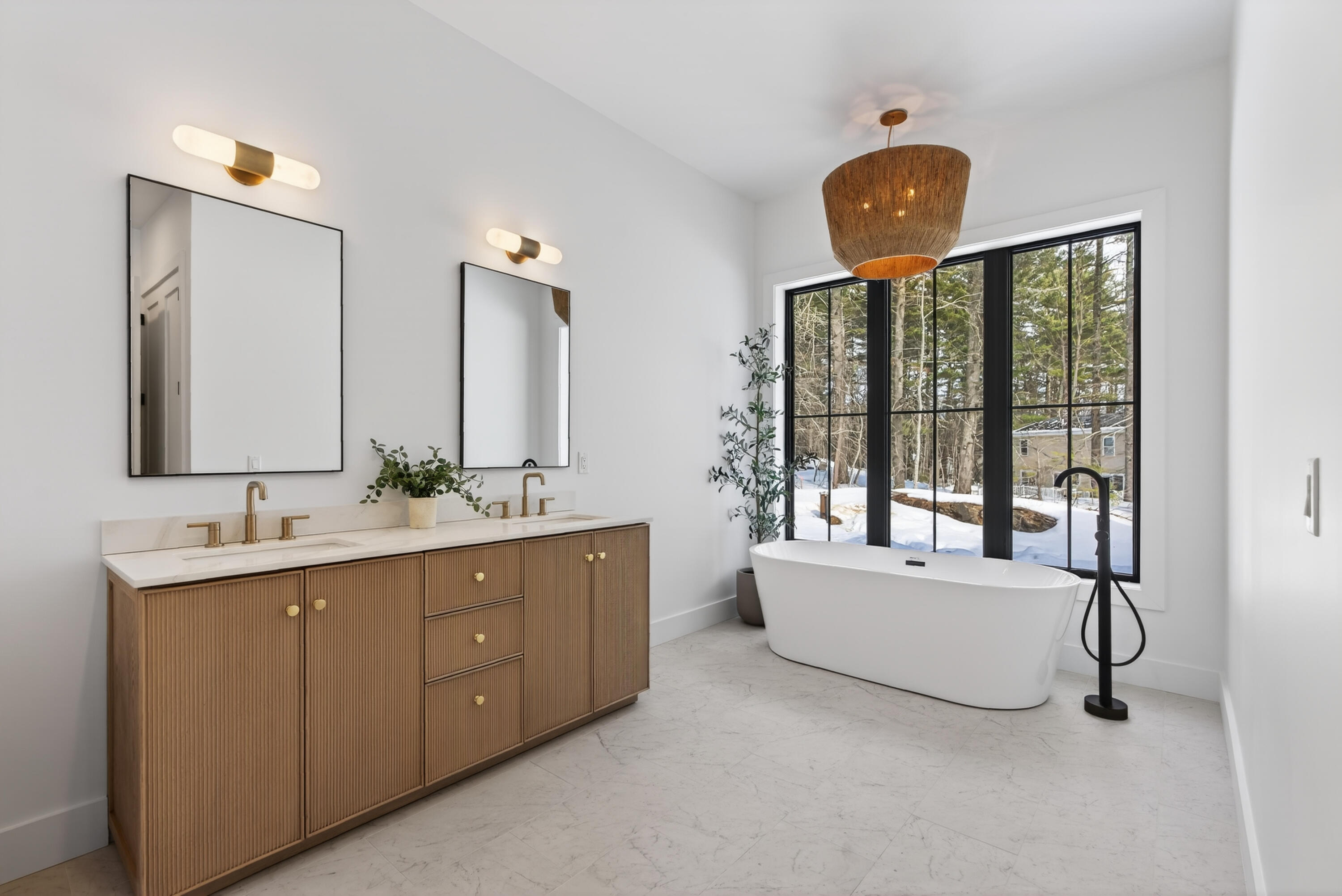 1 Josiah Norton Road York, ME 03902 - Photo 17 of 72 Primary Bath