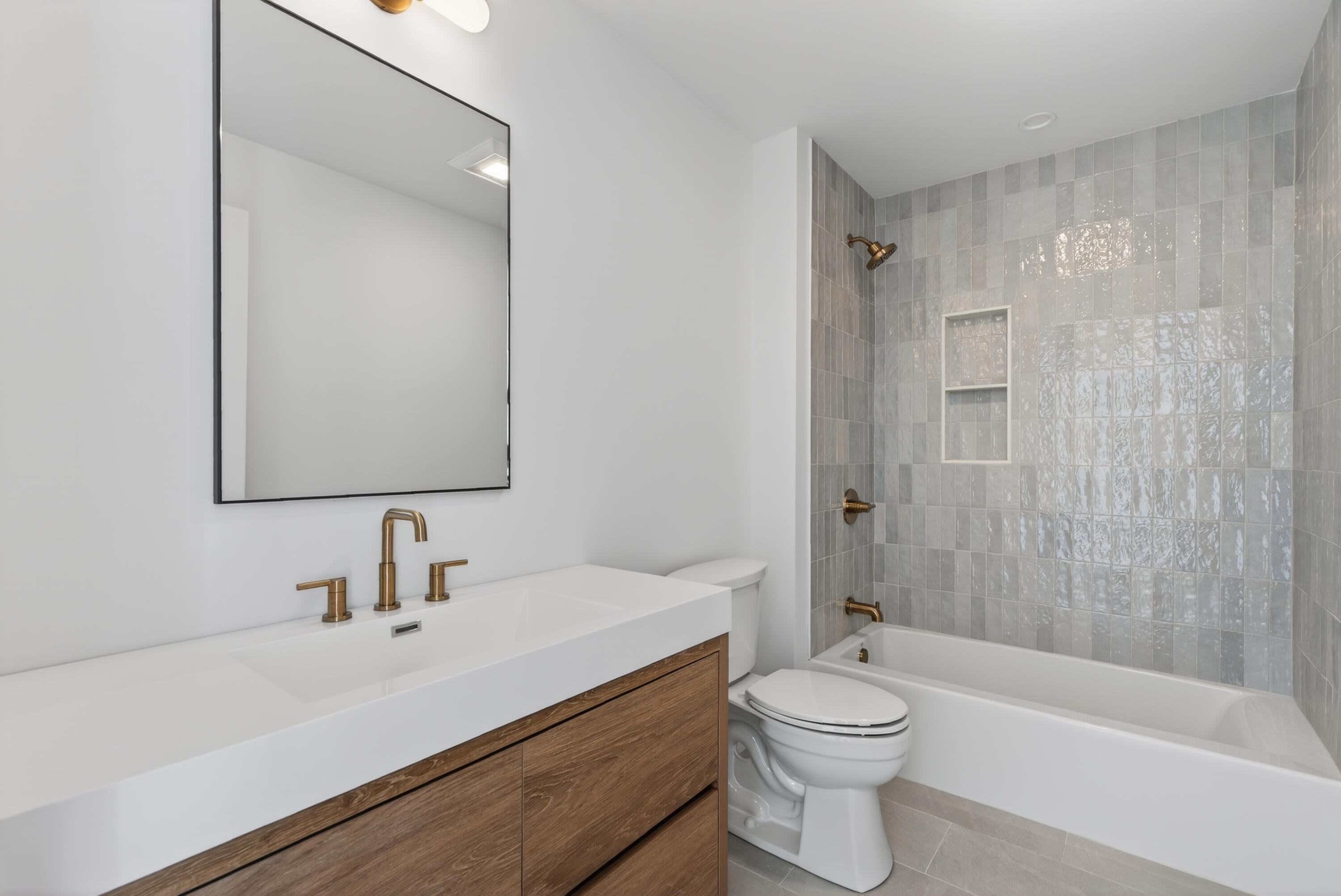 1 Josiah Norton Road York, ME 03902 - Photo 40 of 72 2nd Floor Bath