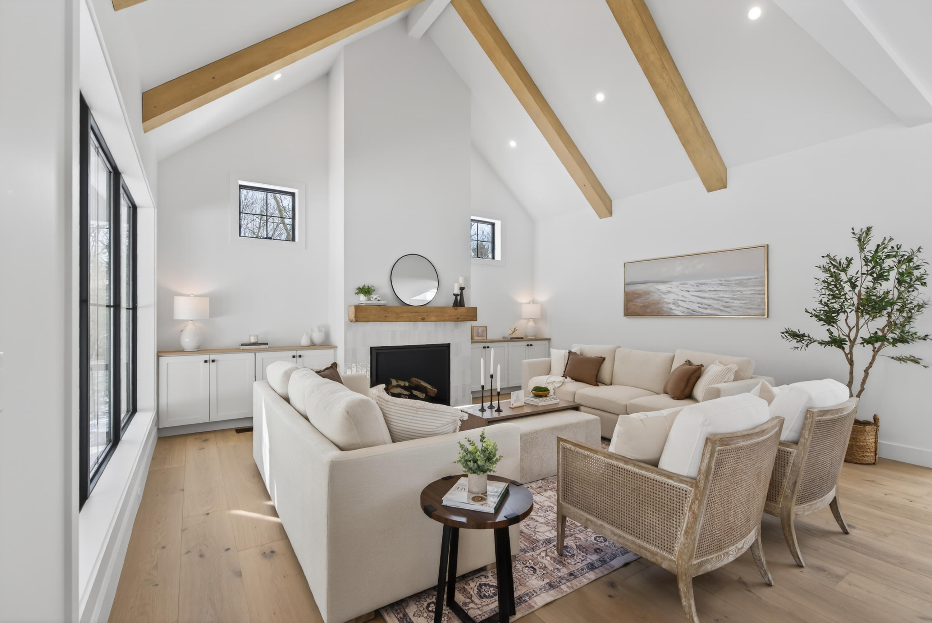 1 Josiah Norton Road York, ME 03902 - Photo 4 of 72 Great Room