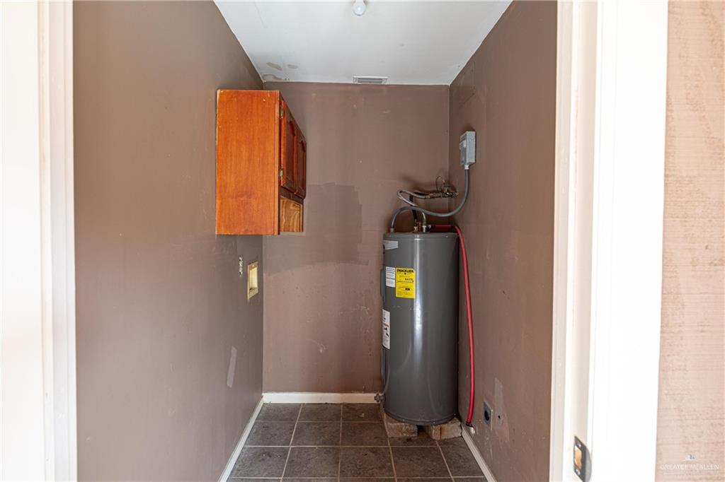2415 East Expressway 83 Mission, TX 78572 - Photo 10 of 17 a view of hallway with wooden floor