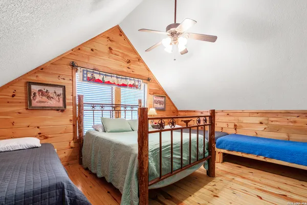 $559,000 | 128 Mountain Laurel Lane, Concan, TX 78838