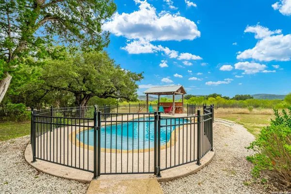 $559,000 | 128 Mountain Laurel Lane, Concan, TX 78838