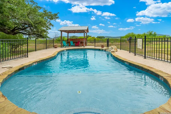 $559,000 | 128 Mountain Laurel Lane, Concan, TX 78838