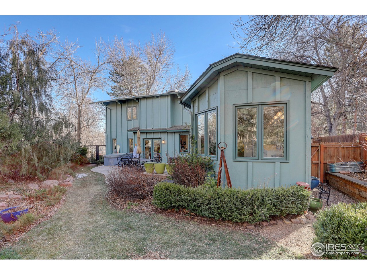 603 Kalmia Avenue Boulder, CO 80304 - Photo 34 of 39 a front view of a house with garden