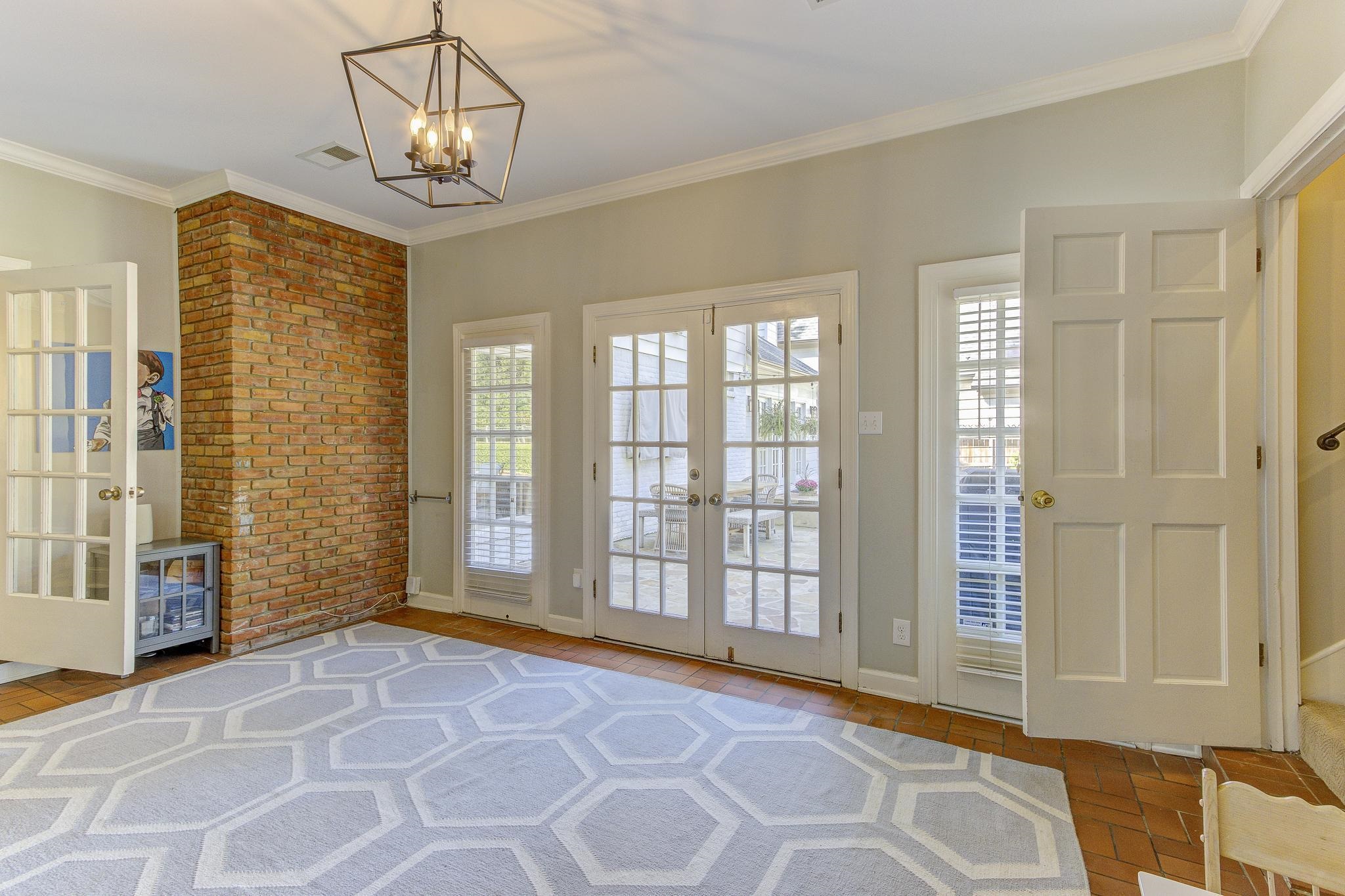 4414 Walnut Grove Road Memphis, TN 38117 - Photo 27 of 40 a view of an empty room with a window