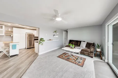 $235,000 | 925 South 8th Avenue, Unit 12, La Grange, IL 60525