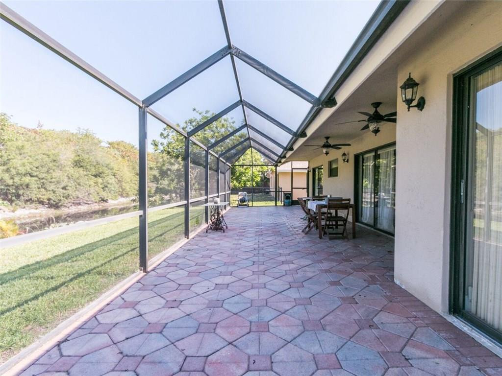 7517 Texas Trail Boca Raton, FL 33487 - Photo 31 of 32 Screened in patio