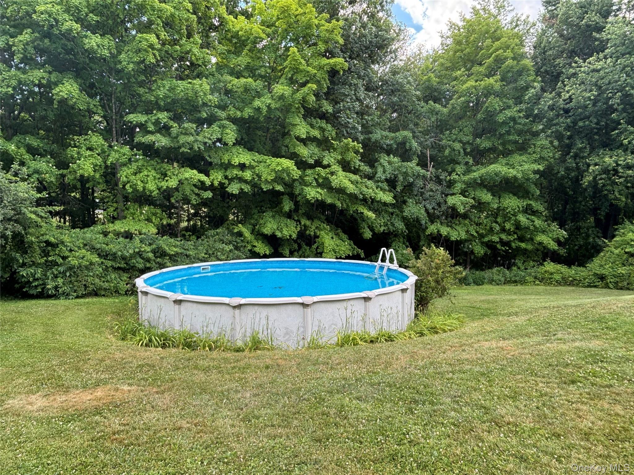 8 Trillium Road Pleasant Valley, NY 12569 - Photo 25 of 32