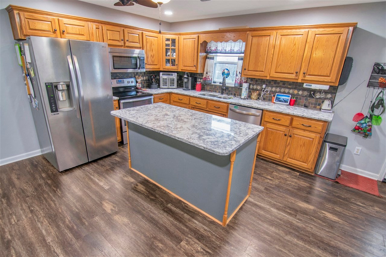 585 Mary Adams Road Franklin, KY 42134 - Photo 8 of 38 Gallery Image 8