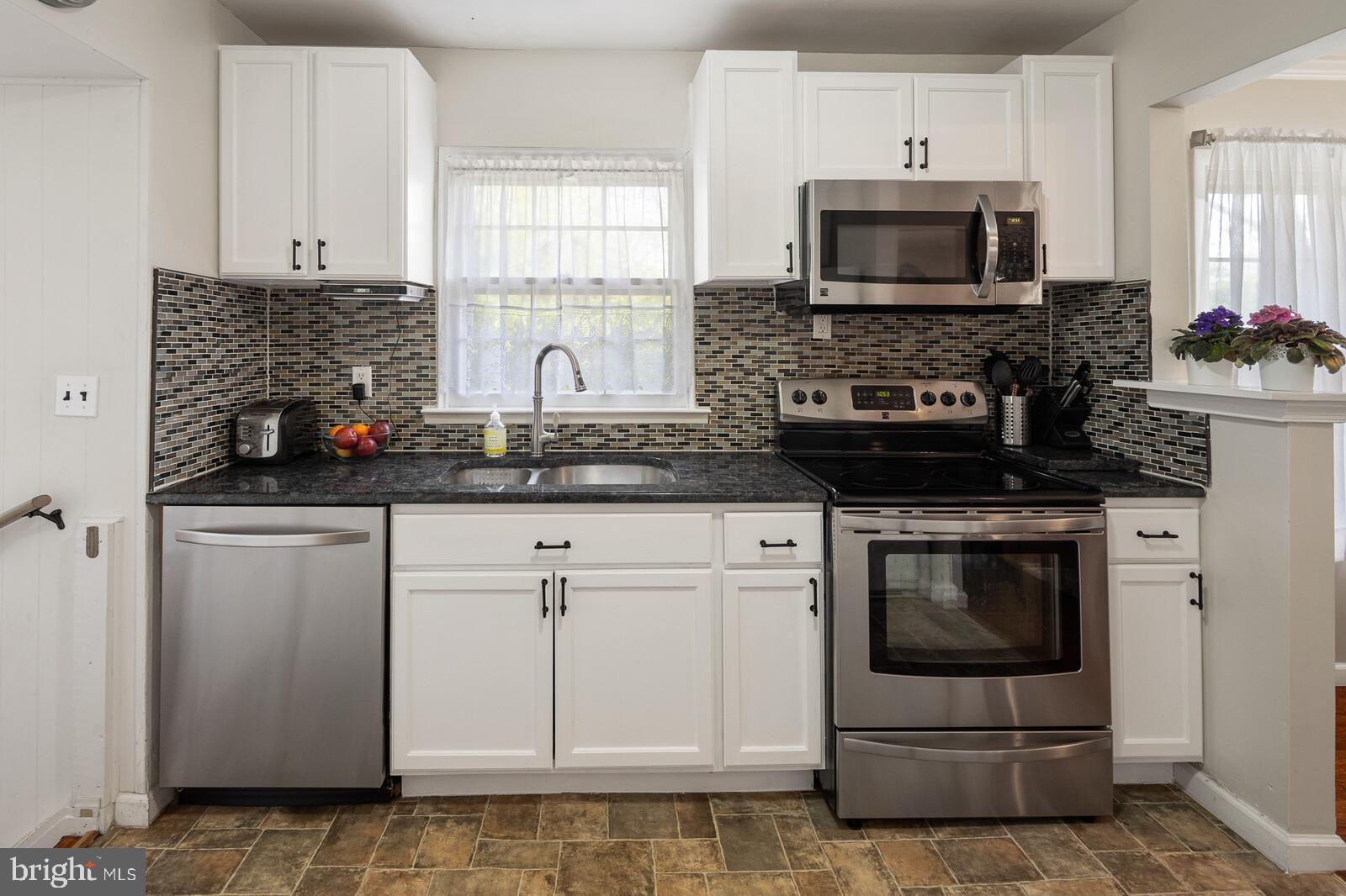 1204 Pinefield Road Newark, DE 19713 - Photo 10 of 20