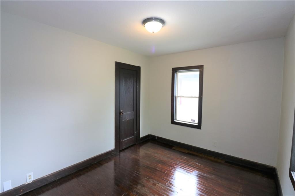 513 South Holt Road Indianapolis, IN 46241 - Photo 14 of 22 Gallery Image 14