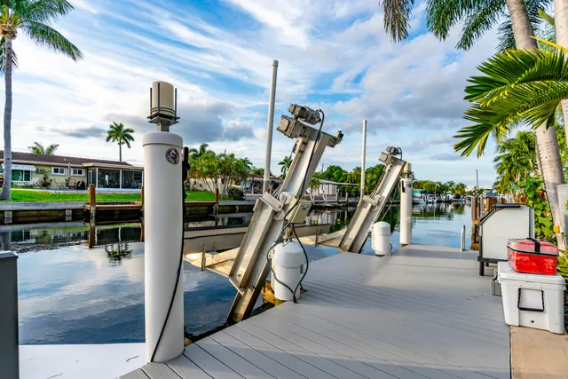 $2,200,000 | 851 Southeast 5th Avenue, Pompano Beach, FL 33060