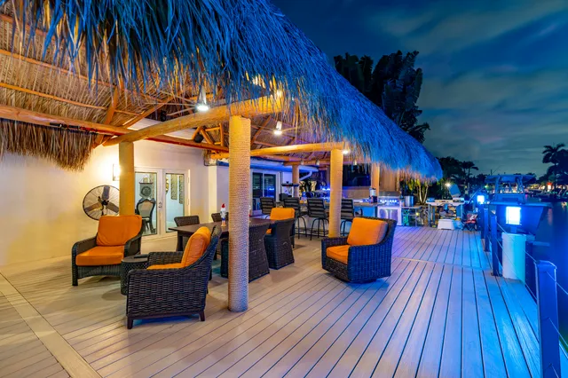 $2,200,000 | 851 Southeast 5th Avenue, Pompano Beach, FL 33060