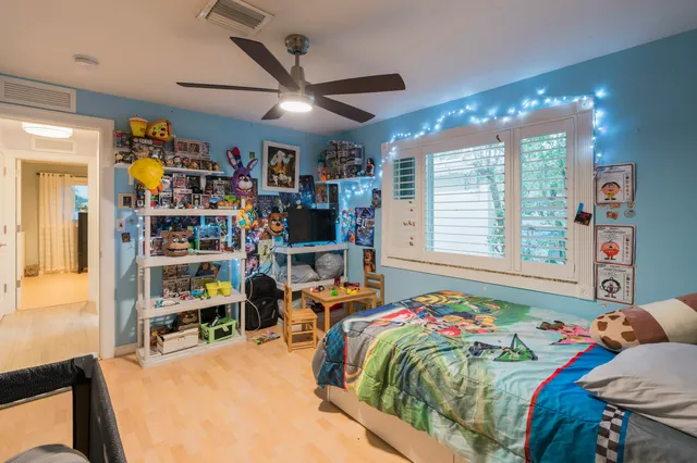 $2,200,000 | 851 Southeast 5th Avenue, Pompano Beach, FL 33060